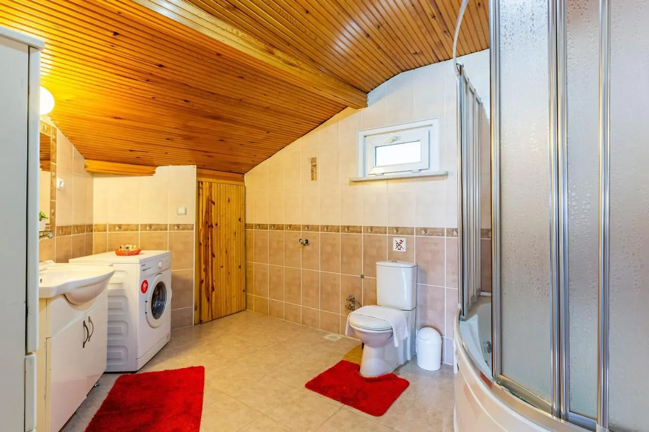 Апартаменты Amazing Flat With Sea View In Bakirkoy Стамбул